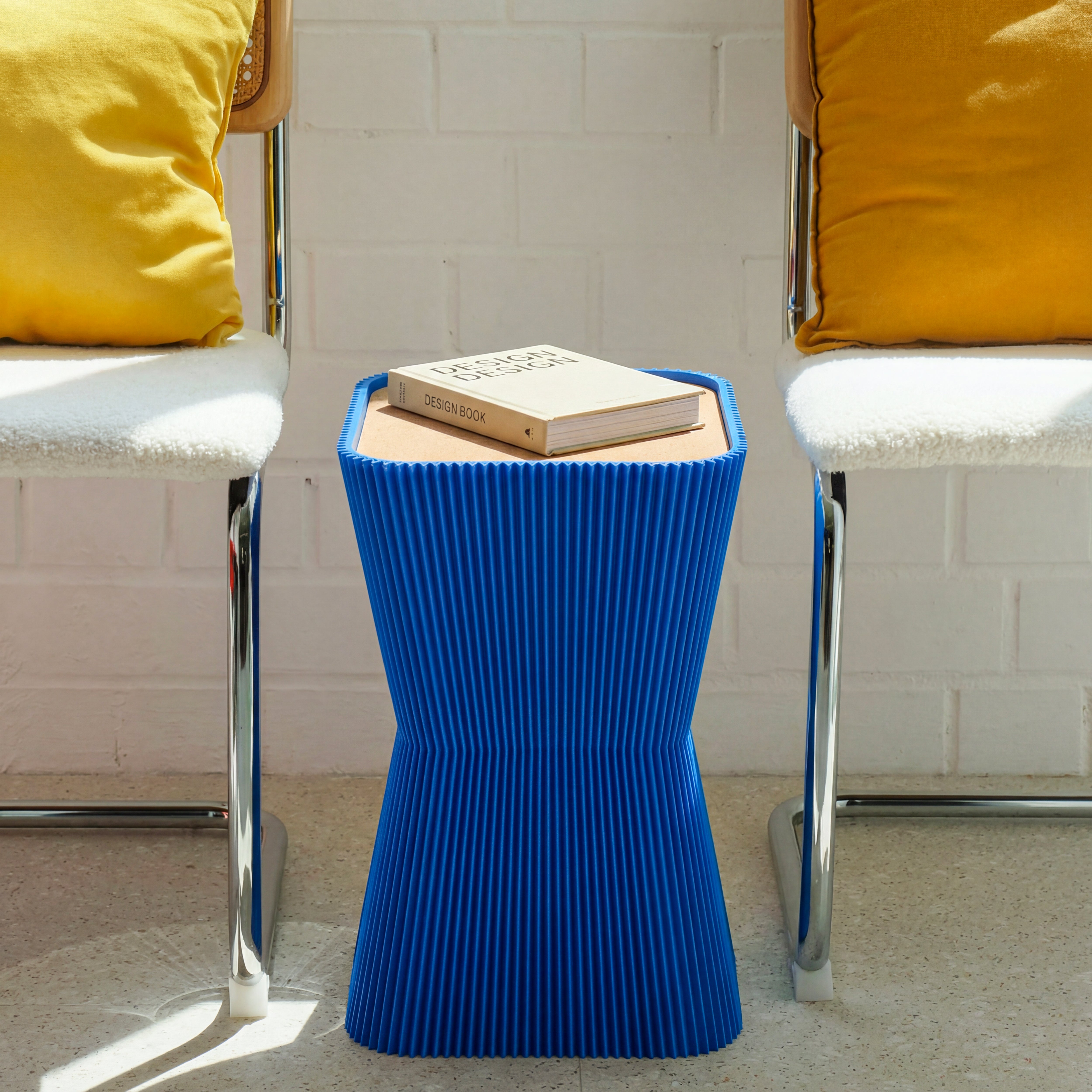 PYRAMID - SIDE TABLE